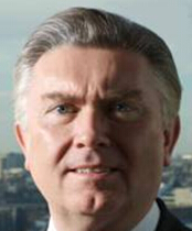 Sir Paul Judge, ؽڳ˾Ӣڼc