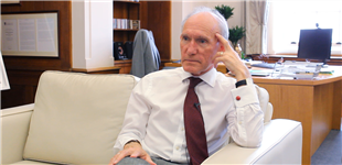 ZhWУLlּ{ʿ        ӢZhWУLWĿǰӢ܊нubίTϯҲyWίTχPcQ׿fԼӢؔ