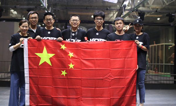 C˸Ї꠳ɆT  DƬkṩ